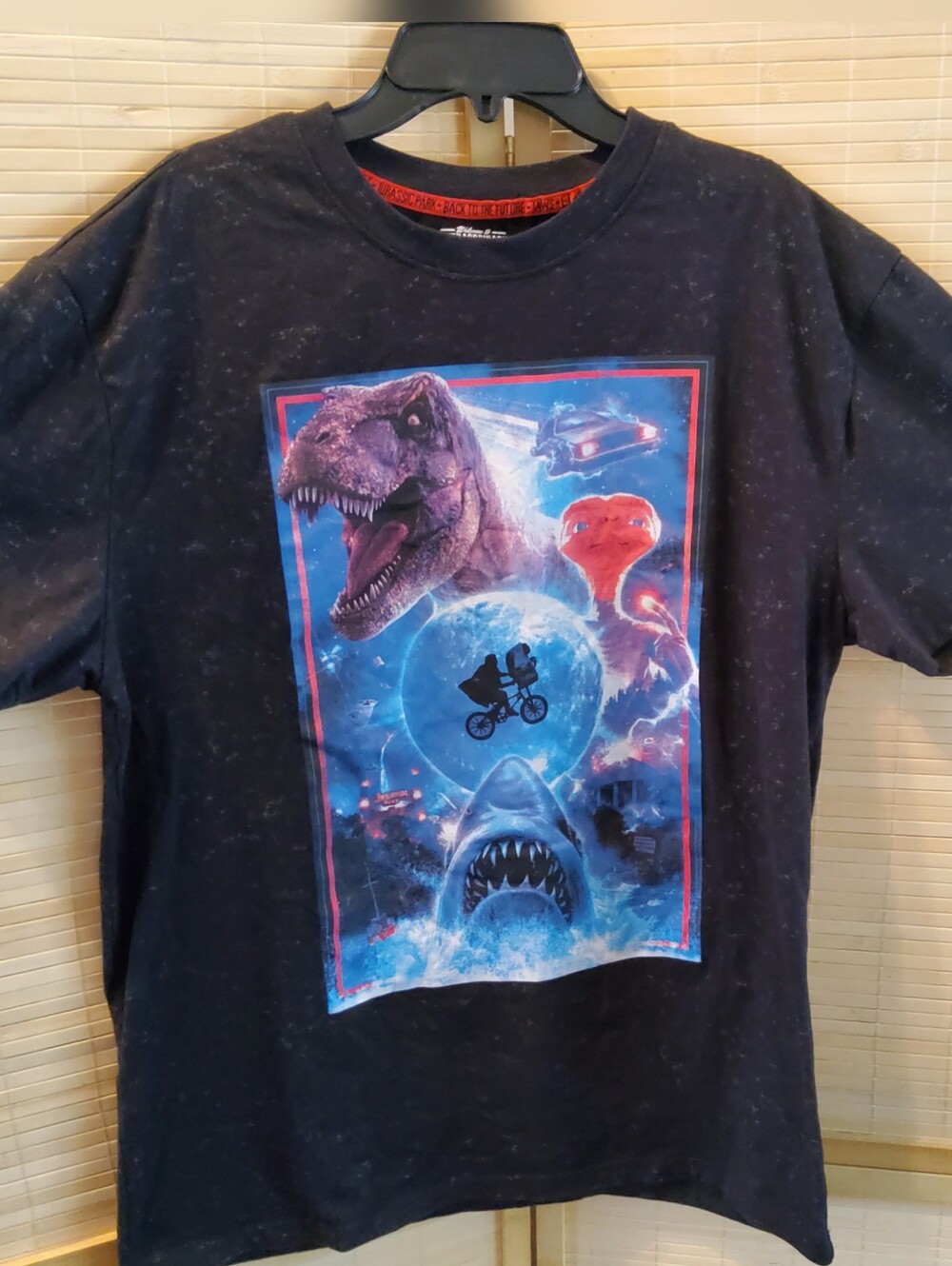 Universal Studios T-shirt- Unisex